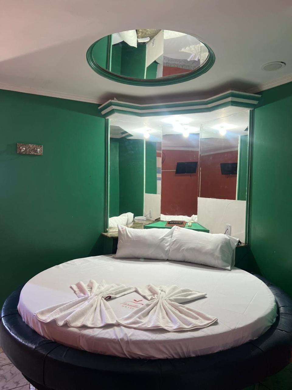 Hotel Paradise Salvador Buitenkant foto