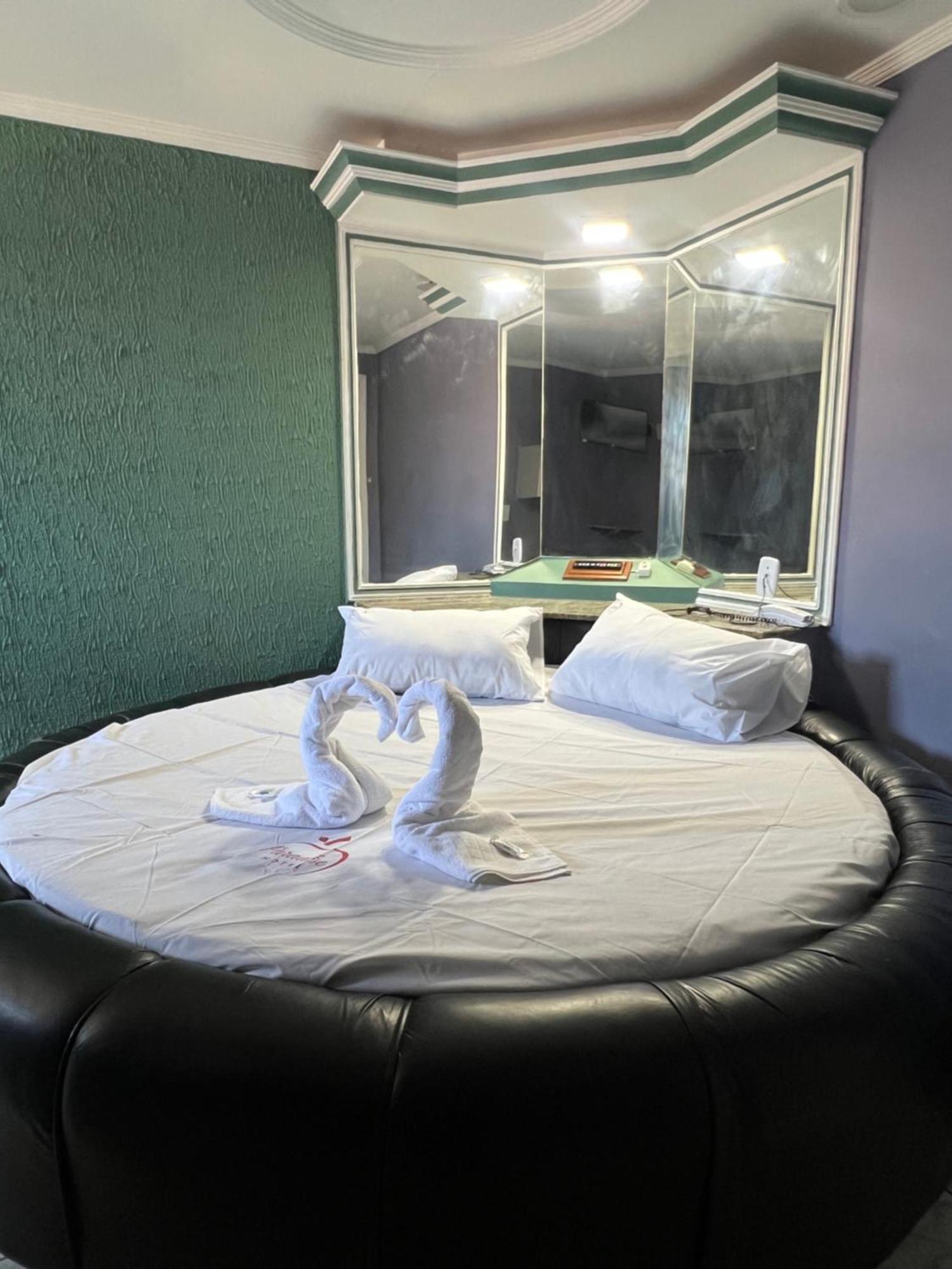 Hotel Paradise Salvador Buitenkant foto